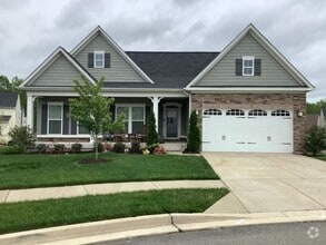 Building Photo - 9412 Bradoon Pl