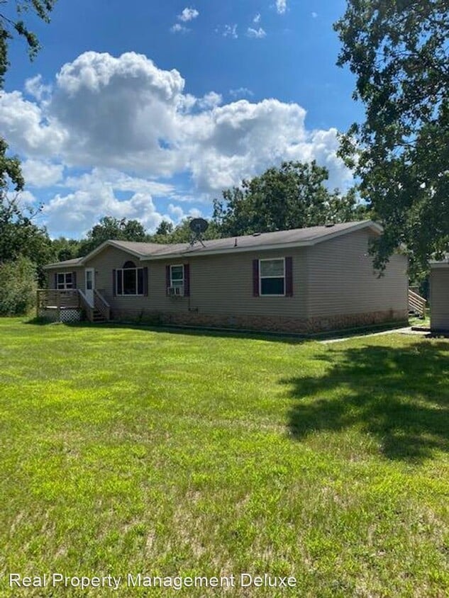 Primary Photo - 3 br, 2 bath House - 28673 County Road 66