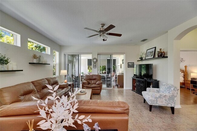 Foto del edificio - 2068 Sifield Greens Way