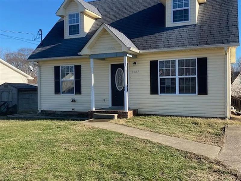 Updated House Rental in Oak Grove, KY