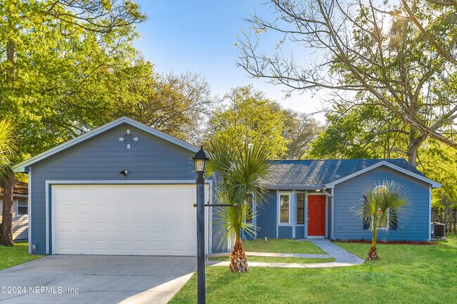 Foto del edificio - 7005 Huntington Woods Cir E