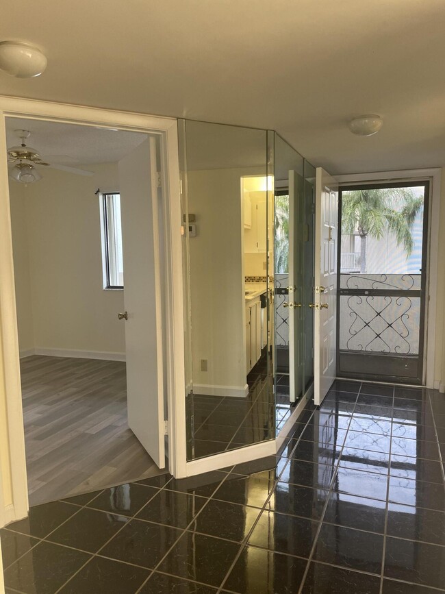 Building Photo - 3138 Via Poinciana
