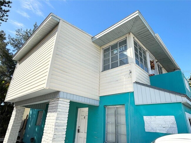 Building Photo - 10218 Gulf Blvd