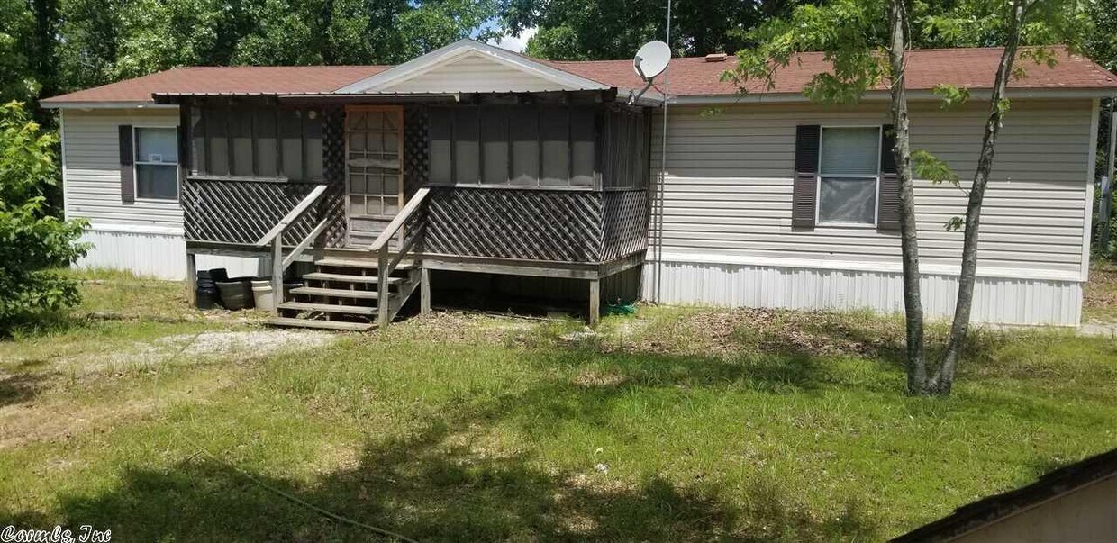 Foto principal - 128 Wildwood Dr