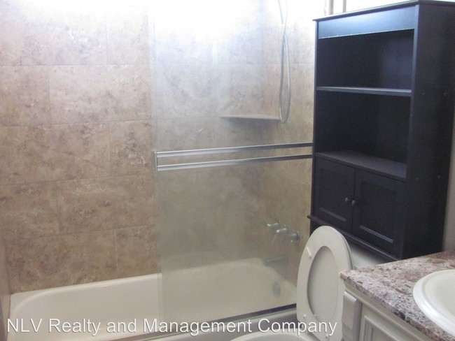 Building Photo - 4 br, 2.5 bath House - 4269 Skyview Dr.