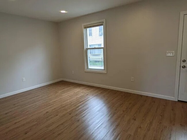 Photo - 8 Lawton Pl Apartment