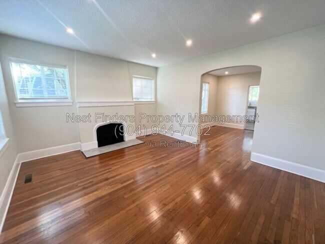 Foto del edificio - 3562 Hedrick St