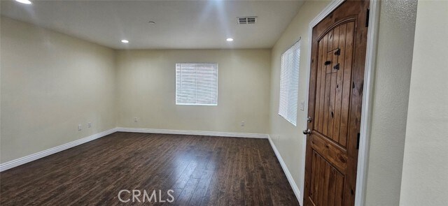 Foto del edificio - 611 E 75th St
