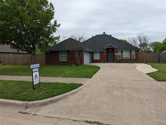 Primary Photo - 119 Clear Creek Dr