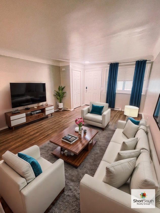 Primary Photo - 2 bed 1 bath Duplex Ready for Immediate mo...