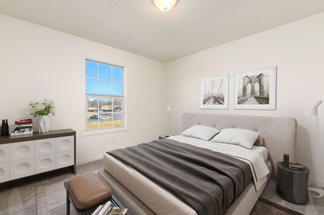 Foto del edificio - Spacious Three Bedroom Home in Olathe