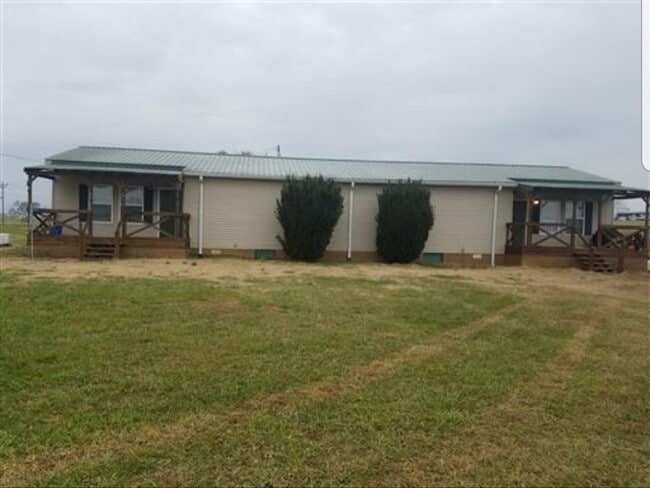 Building Photo - 5857 Highway 161