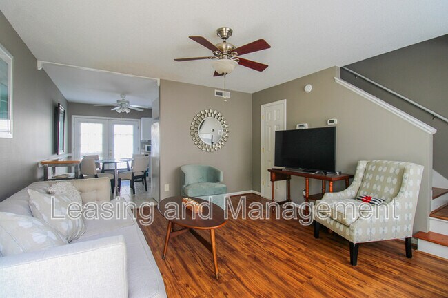 Foto del edificio - 1423 Ashley River Rd