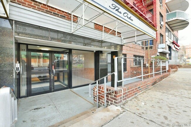 Building Photo - 87-20-87175 175th St