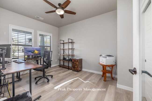 Foto del edificio - 18272 N Wild Goose Ave