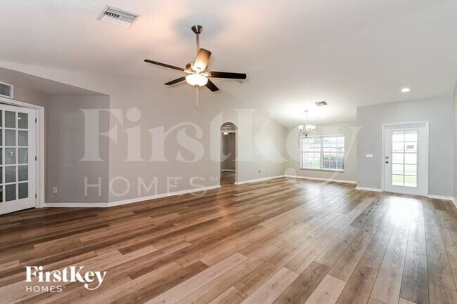 Foto del edificio - 2834 NW 19th Ave