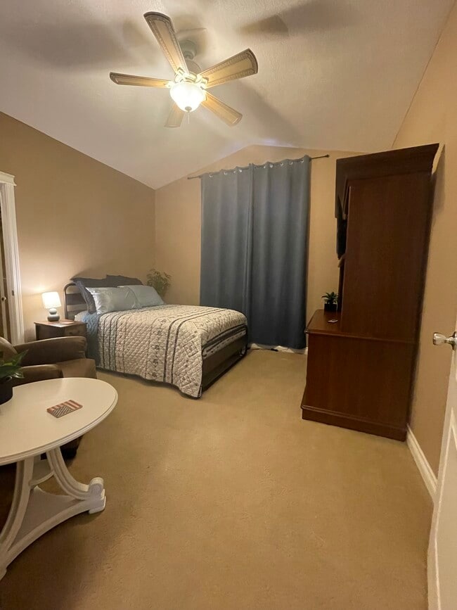 Foto del edificio - 2932 Road 12.8 NW