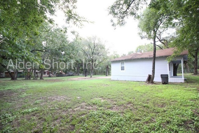 Foto del edificio - 4 bed, 2 bath home in Pleasant Grove