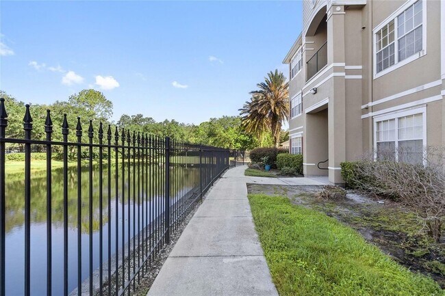 Foto del edificio - 8112 Claire Ann Dr