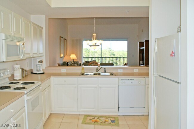 Building Photo - 4640 Turnberry Lake Dr