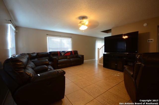 Building Photo - 2119 Skull Valley Dr