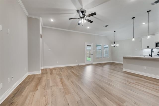 Building Photo - 808 Hardaway Ln