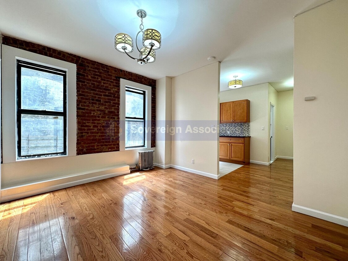 Primary Photo - 498 W 159th St