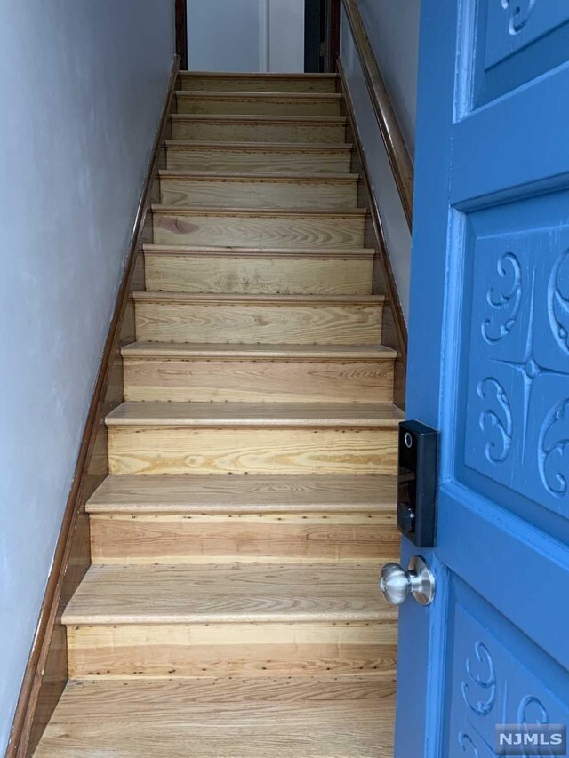 Foto del edificio - 2466 5th St