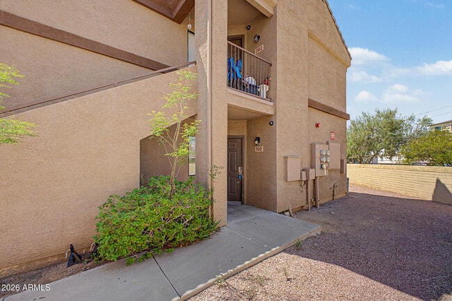 Building Photo - 16033 N 25th St