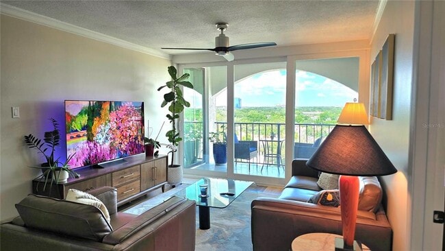 Foto del edificio - 3211 W Swann Ave