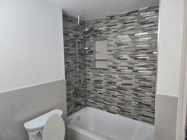 Foto del edificio - 2207 S Braeswood Blvd