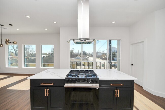 Foto del edificio - 5512 Hardy St