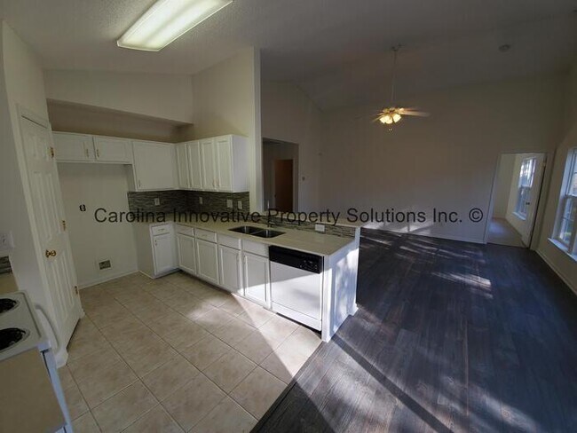 Building Photo - 11232 Dulin Creek Blvd