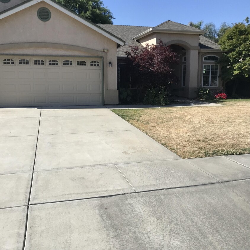 2219 Lorena Ave, Sanger, CA 93657 House Rental in Sanger, CA