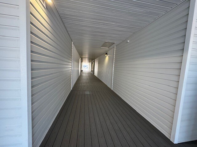 Building Photo - 1720 Vankar Dr