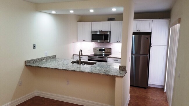 Building Photo - 108 1st Way