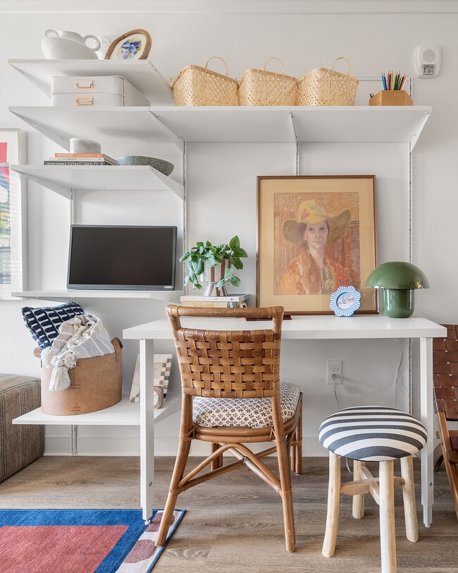 Building Photo - The Teale New Haven