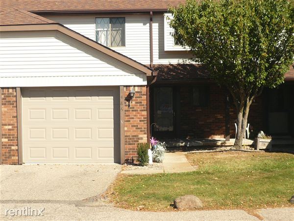 Primary Photo - 8486 Pepper Ridge Dr