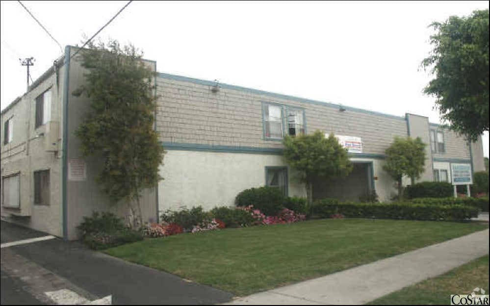 Building Photo - Van Buren Apartments
