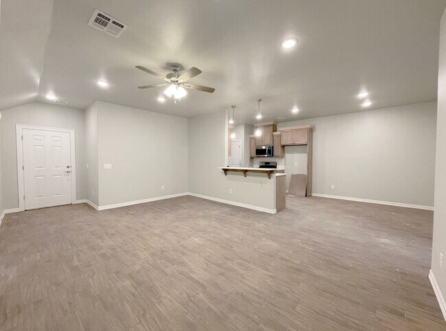 Building Photo - New Build Duplexes in Yukon Schools