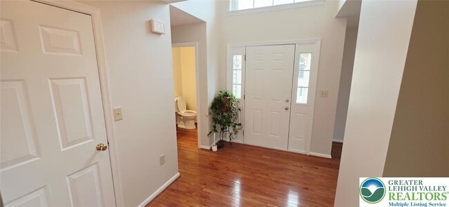 Building Photo - 3791 Knight Dr