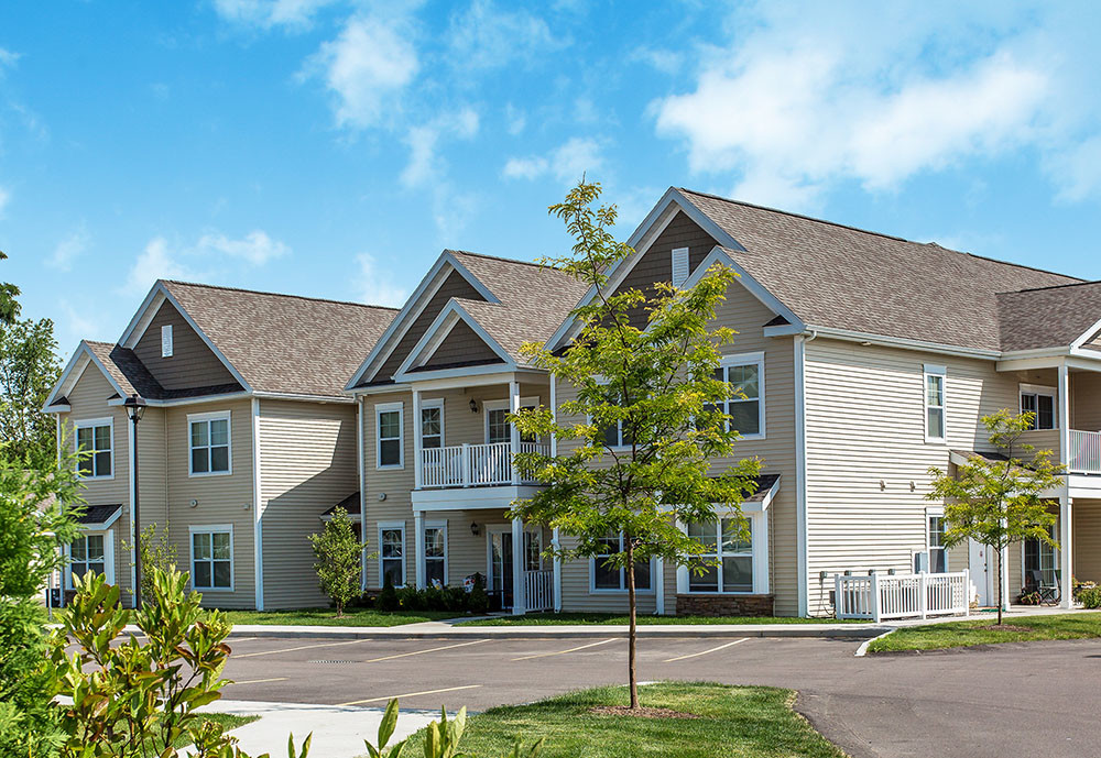 Primary Photo - Canal Crossing Apartment Homes