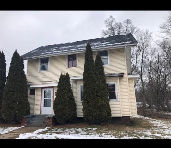 Foto principal - 201 N Independence Ave