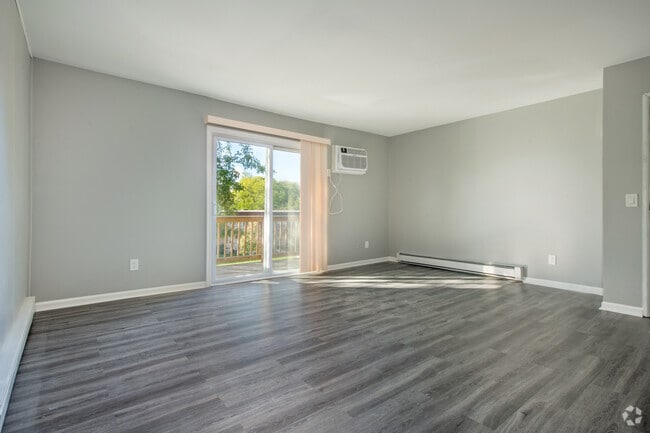 Interior Photo - Greenspire Greenway Gardens LLC