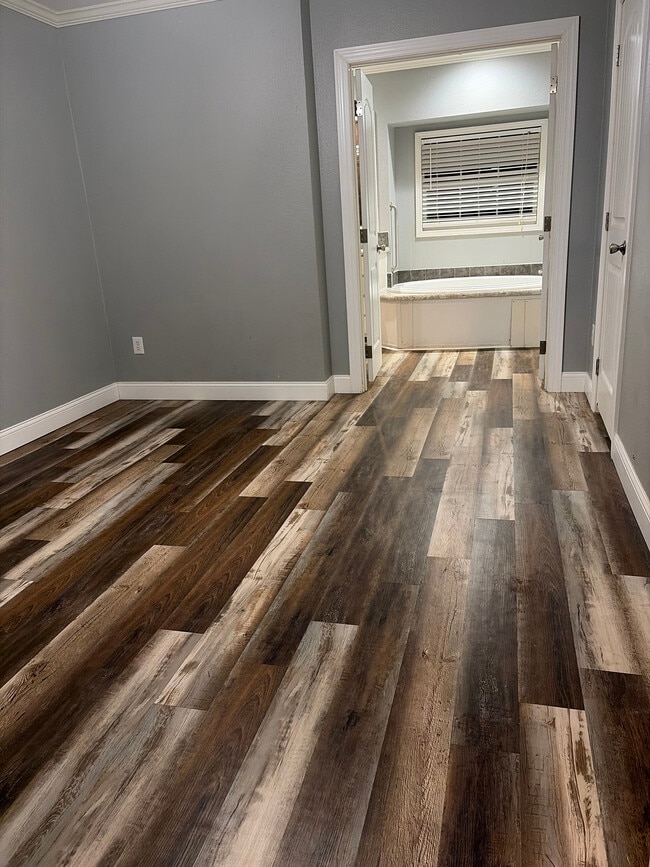 Foto del edificio - 511 S California St