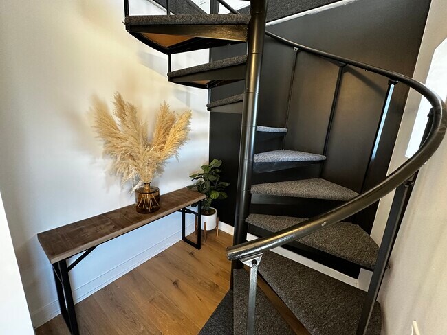 Foto del edificio - 6508 W 60th St