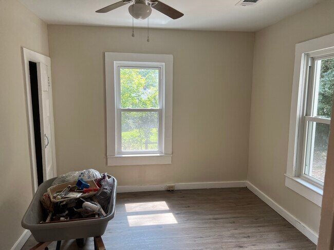 Foto del edificio - 18 Walnut St