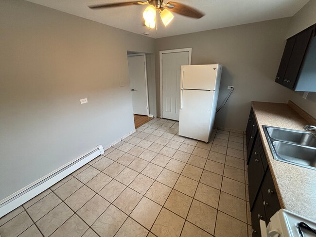 Building Photo - 1601 S 58th Ave