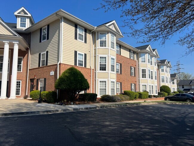 Laurel Oaks - Exterior del edificio - Laurel Oaks Apartments
