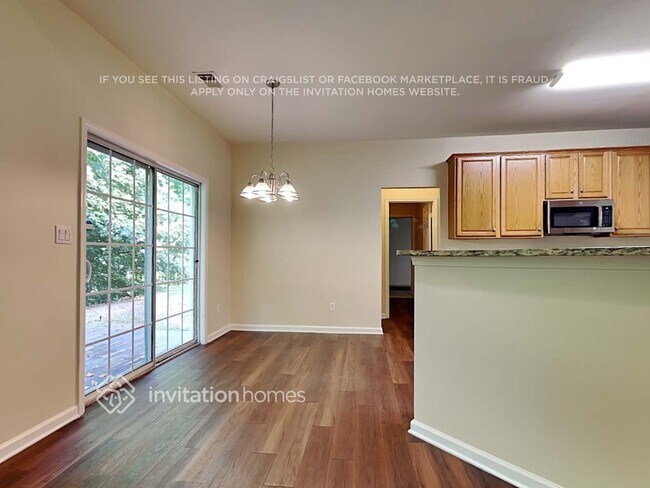 Foto del edificio - 10911 Chastain Parc Dr